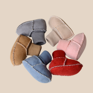 Babytossor – CuddleToes Unisex, Brun/Grå/Beige/Rosa/Röd/Blå, Mocka, Storlek 0–12 Månader