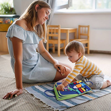 Montessori Busy Book – Aktivitetsbok för barn som lär sig klä på sig