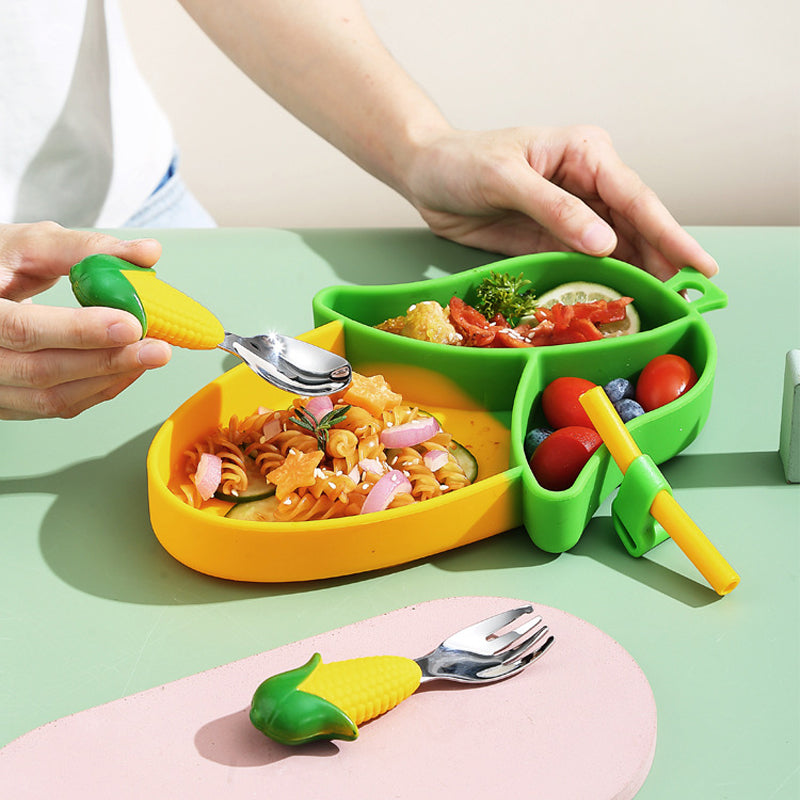 MiniMeal Tallriksset för småbarn – Säker & halkfri tallrik för bebisar från 6 månader | Silikon­tallrik med sugpropp och bestick