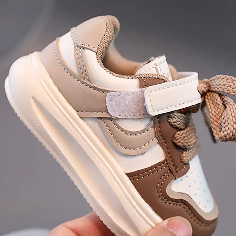Barnsneakers med kardborre – Storlek 21–28 | Andningsbara & lättviktiga för pojkar & flickor