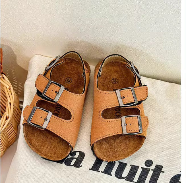 Off-White Barnflipflops – Storlek 22-30 | Bekväma & Lättviktiga | Stabil Sula & Halkfri