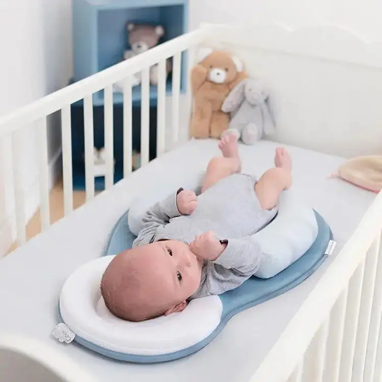 Ergonomiskt babynest – Mjukt & andningsbart babynest (0–12 månader)
