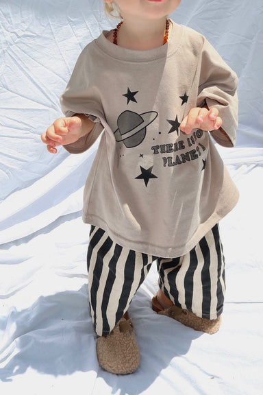 T-shirt med tryck – EcoCosmo Unisex, Beige/Grå, Bomull, Storlek 0–6 år
