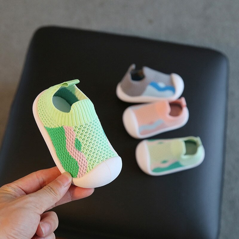 NatureStride Barfotasneakers för Barn – Naturlig Utveckling och Komfort för Ditt Barn