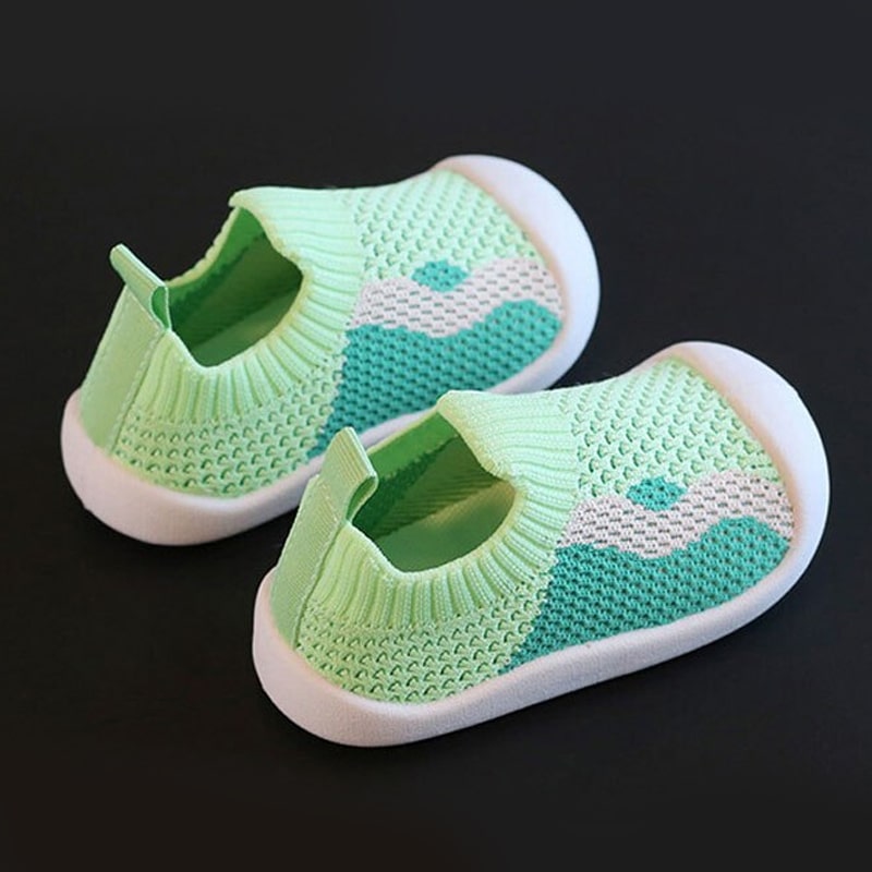NatureStride Barfotasneakers för Barn – Naturlig Utveckling och Komfort för Ditt Barn