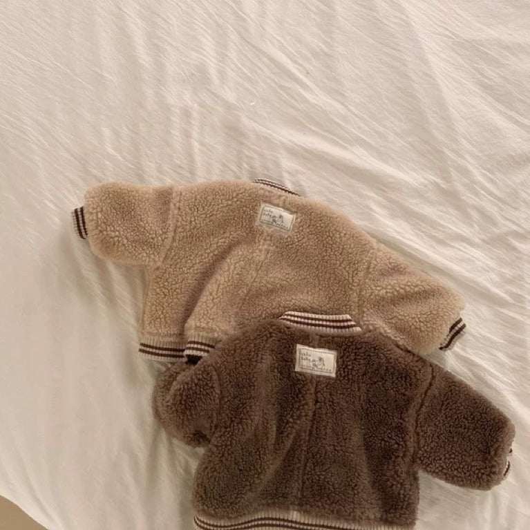 Teddy Bomberjacka för Barn | Mjuk och Varm Vinterjacka Unisex | 9 Månader – 3 År | Fleece-look med Sportiga Mudds