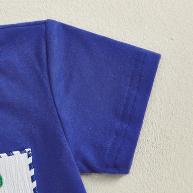 AppleTruck Sommarsätt för Pojkar | T-shirt med Äppeltruck & Randiga Shorts | Bomull & Polyester | 6 mån–4 år | Blå & Röd