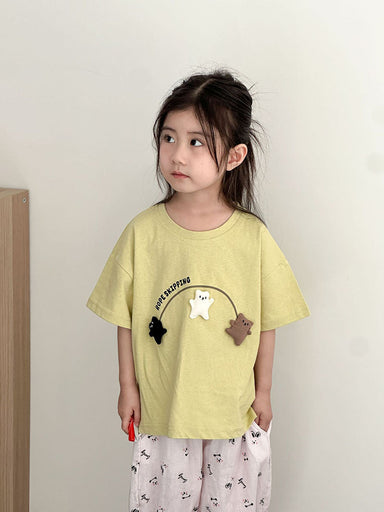3D T-shirt med björnar som hoppar hopprep – Beary Bounce Unisex, Beige/Grön, Bomull, Storlek 0–8 år