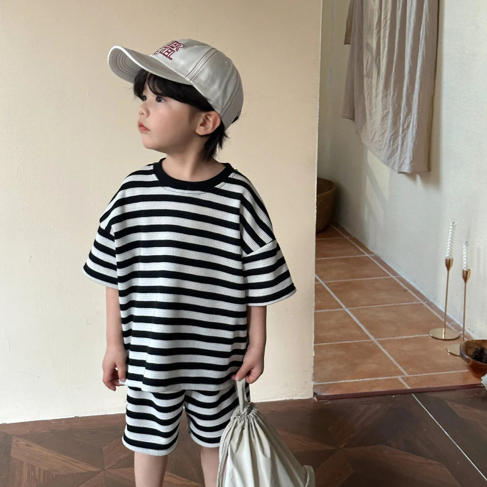 T-shirt och Shorts Sommarset – StripePlay Unisex, Svart/Grå, Bomull, Storlek 0–8 år