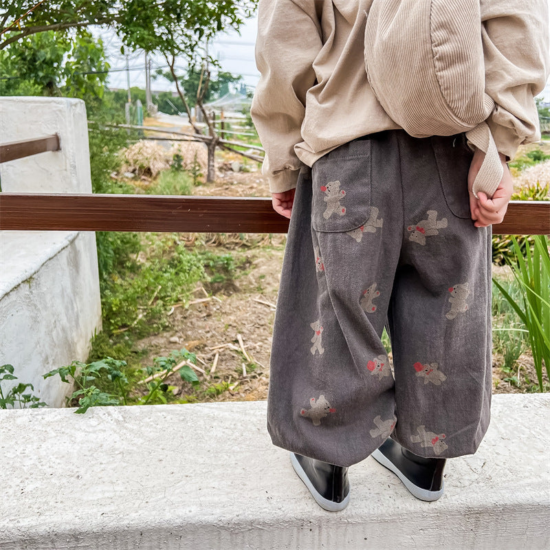 Baggybyxa med Björntryck – Bamboo Bear Unisex, Beige/Grå, Bomull, Storlek 0–6 år