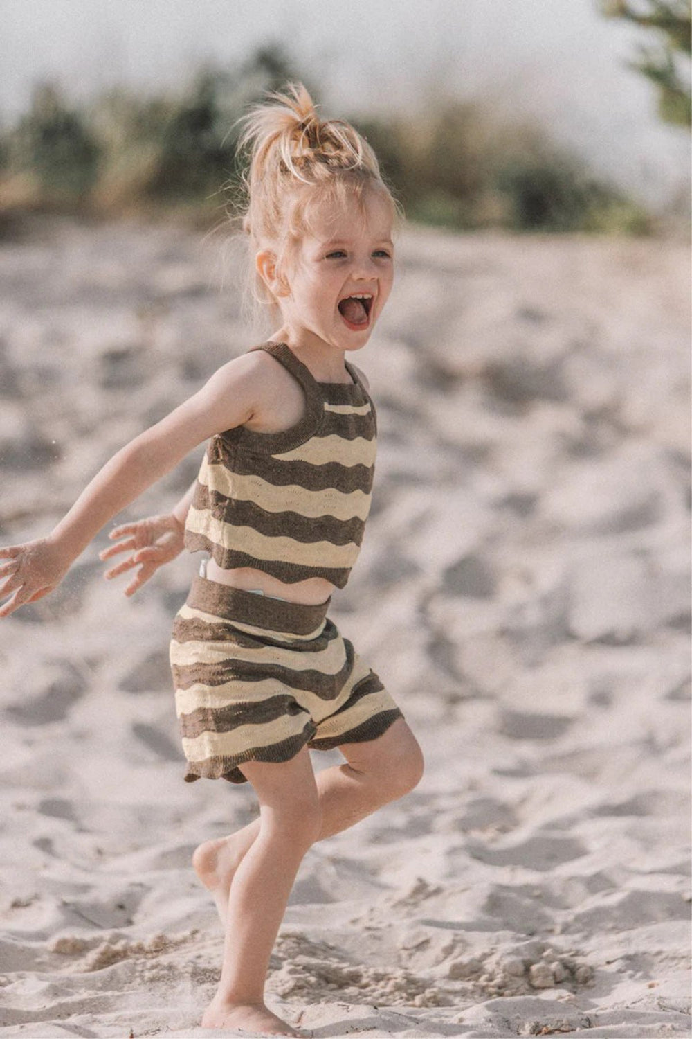 Terra Mini Coco Wave Baby Sommarset – Topp + Shorts – Naturliga Färger – Stickad Bomullsblandning – 0–2 år – Unisex Sommaroutfit