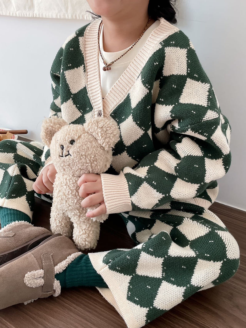 Stickat rutigt klädset – Lilla schackmästaren unisex, Beige/Grön, Bomull, Storlek 0–6 år