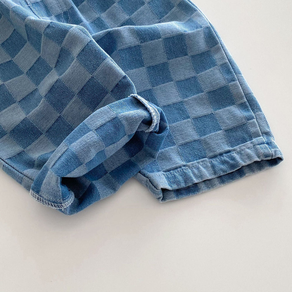Livan Checker Denim – Stilren och bekväm jeansshorts för små äventyrare