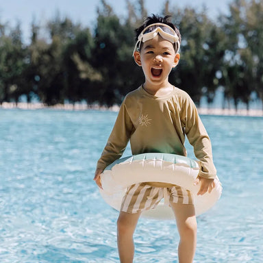 UV Simset Barn med Hatt – Solskydd 3-delar | 9M-7 år