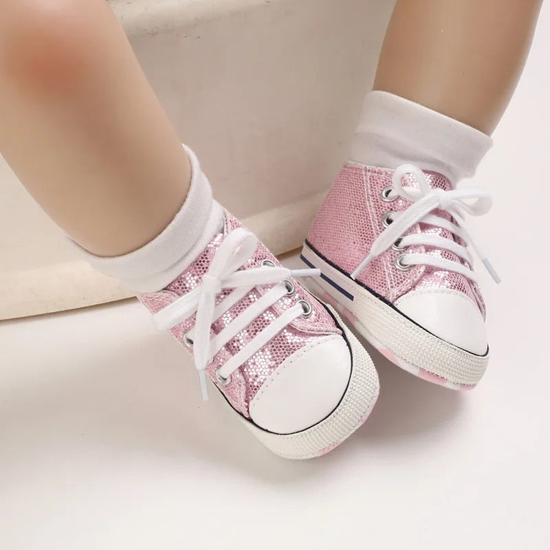 Lunari Glitz Babysneaker – Glittriga Babyskor för Flicka – Halkfria – Första Steg Skor – 0–1,5 år