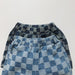 Nolu Checker Shorts – Rutiga Barnshorts Blå – Unisex Sommarshorts i Bomull – Resårmidja – Storlek 0–6 år