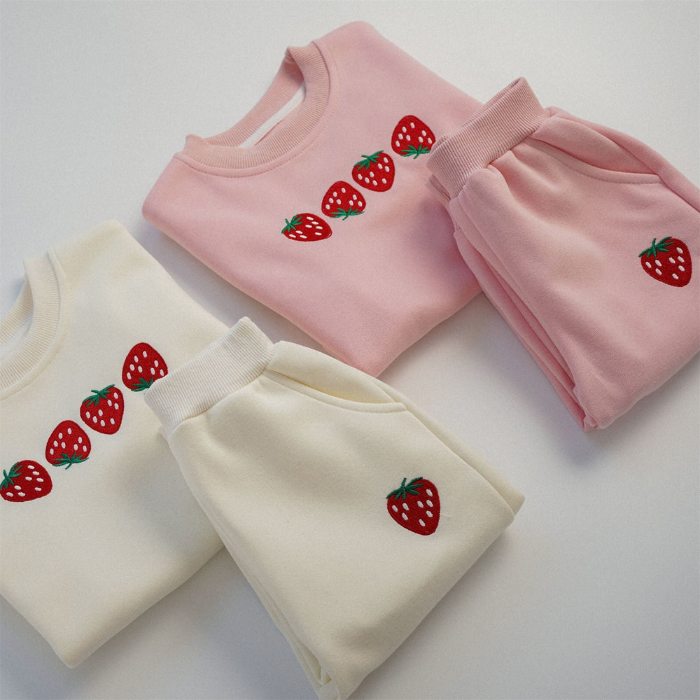 Träningsdräkt med jordgubbstryck – BerryBunch Flickor, Rosa/Vit, Bomull, Storlek 0–6 år