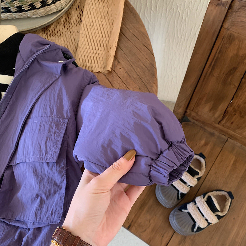 Vindjacka med huva – Lilo Unisex, Svart/Lila, Polyester, Storlek 0–6 år