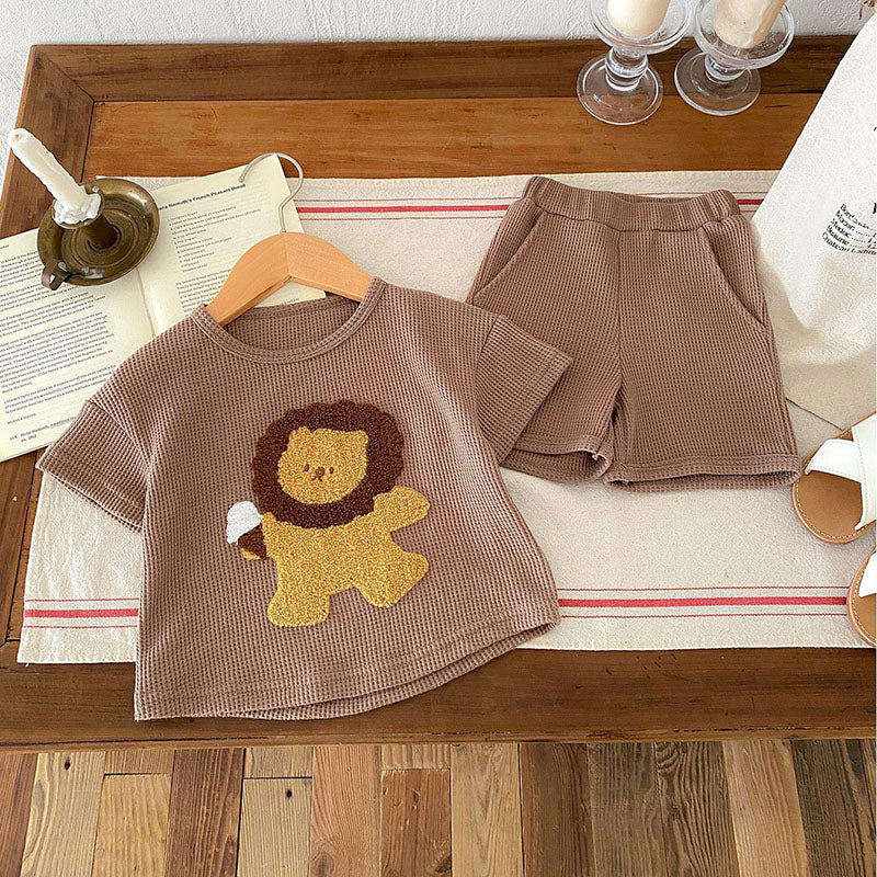 Våffeltygsset T-shirt & Shorts med Lejon – Little Roar Baby Småbarn, Brun/Beige, Bomull, Storlek 0–3 år