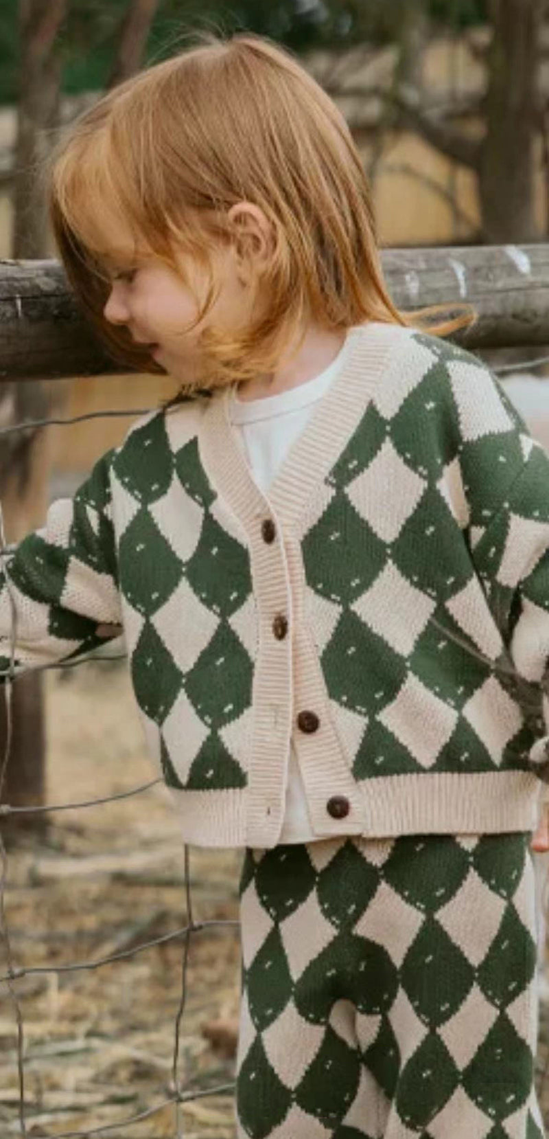 Stickat rutigt klädset – Lilla schackmästaren unisex, Beige/Grön, Bomull, Storlek 0–6 år