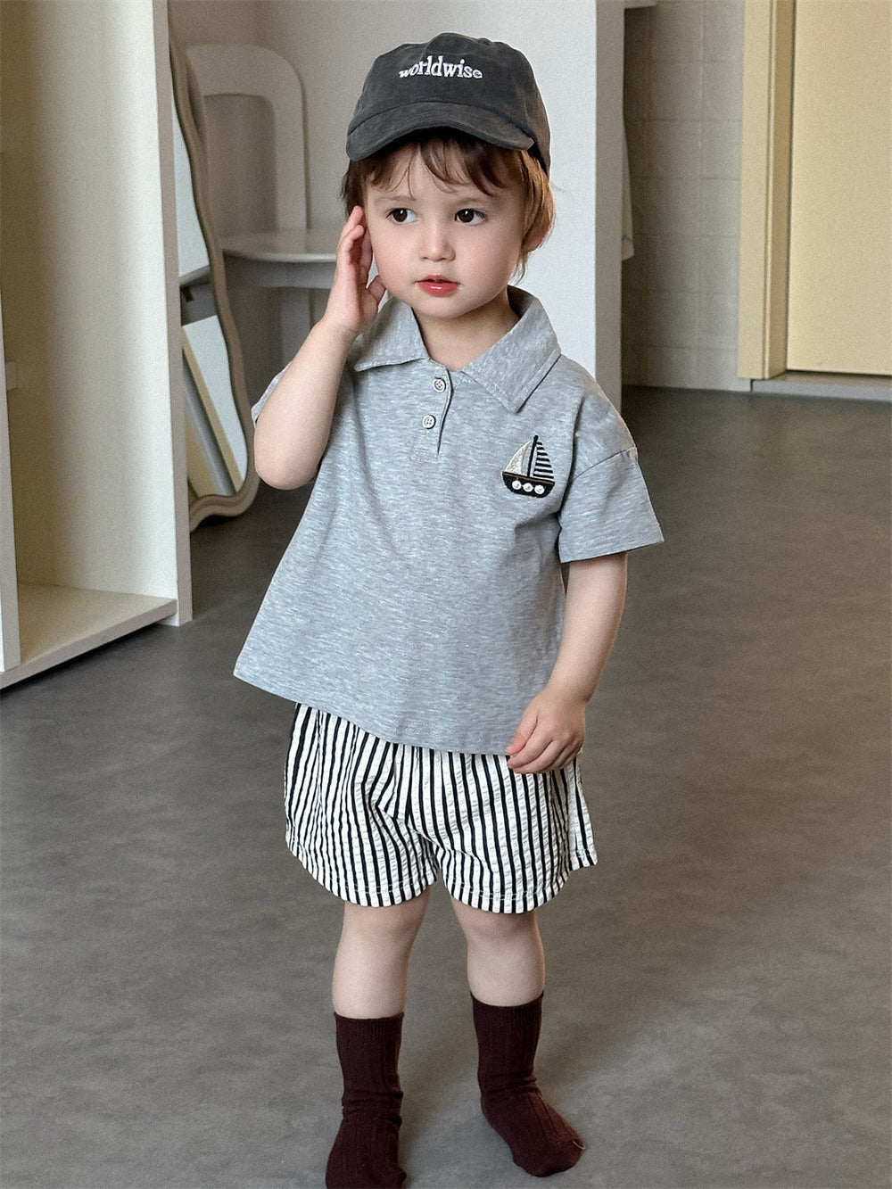 Nautino Polo & Randiga Shorts Set – Sommaroutfit Barn 0–3 år – Grå Polotröja + Randiga Shorts – Bekväm & Unisex