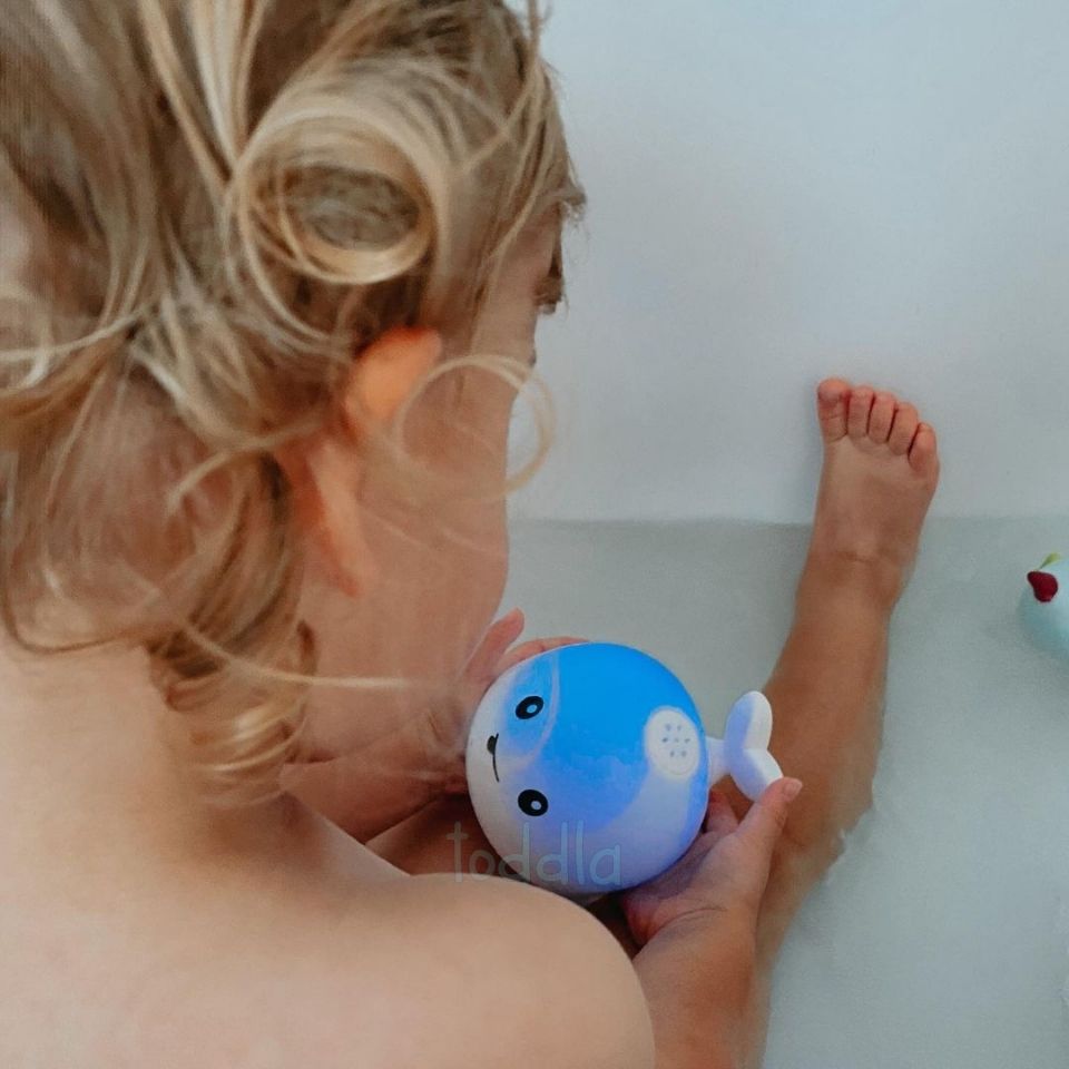 Vattensplash Val – Det Perfekta Badspelet för Bebisar, Småbarn och Förskolebarn