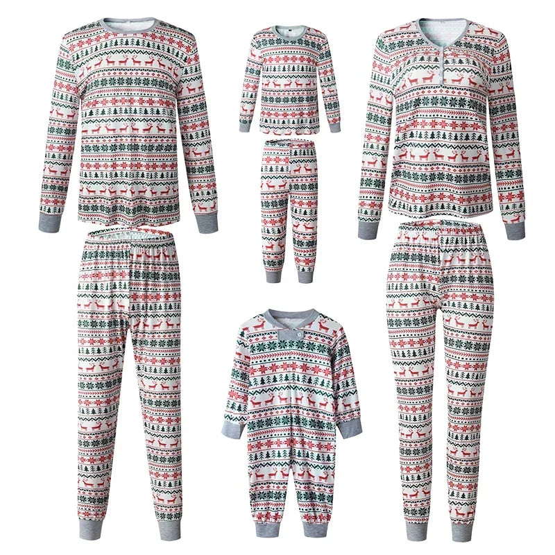 Julpyjamas för baby, barn, dam och herr – detaljvy