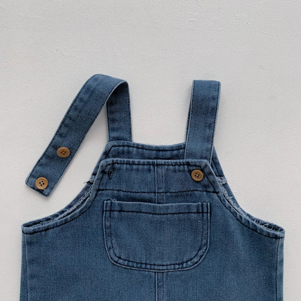 Denim Babyklädset – Bekväm Hängselbyxa & T-shirt – 0–3 år