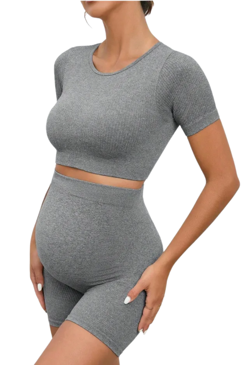 Graviditetsset – Sömlös Crop Top & Höga Midjeshorts för Ultimat Komfort